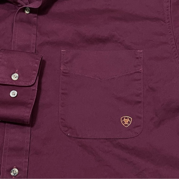 Ariat Solid Twill Classic Fit Long Sleeve Button Down Shirt Size XL - Picture 4 of 8